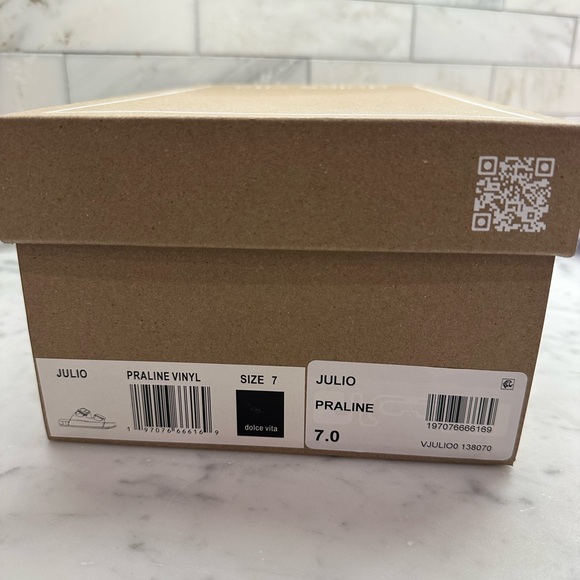 Dolce Vita Julio Praline Sandals - Picture 8 of 8